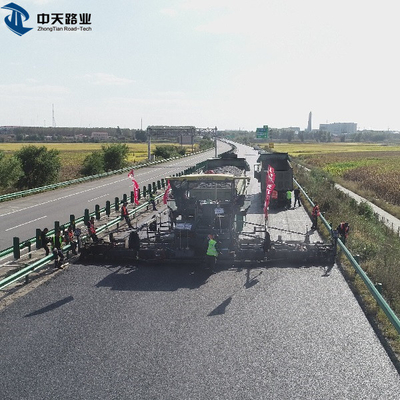 上部の層は変更されたアスファルトのためのポリマー反Rutting添加物をアスファルトで舗装する